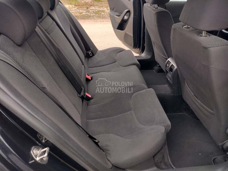 Volkswagen Passat B6 