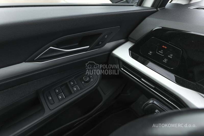 Volkswagen Golf 8 2.0 TDI DSG Life