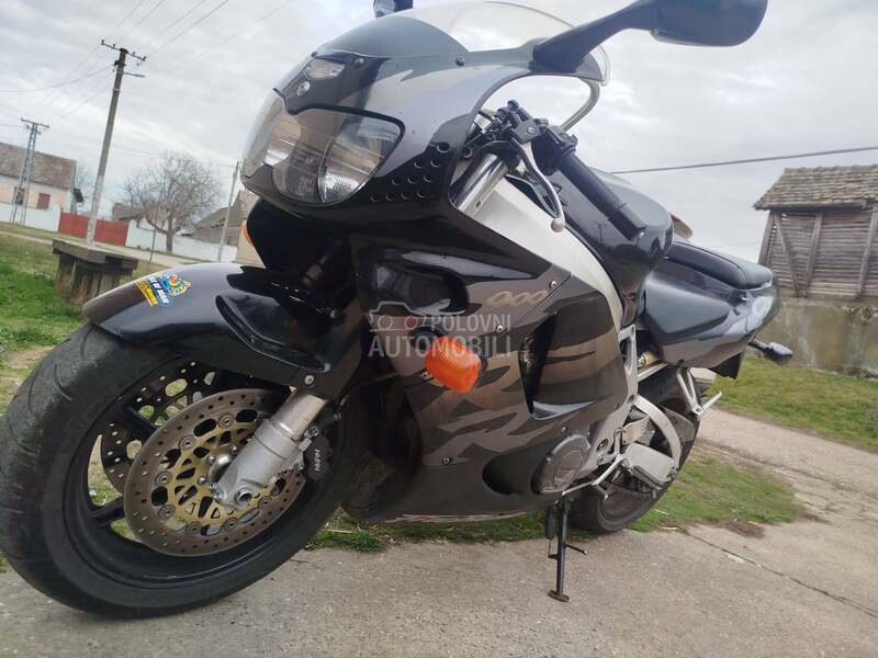 Honda CBR 919