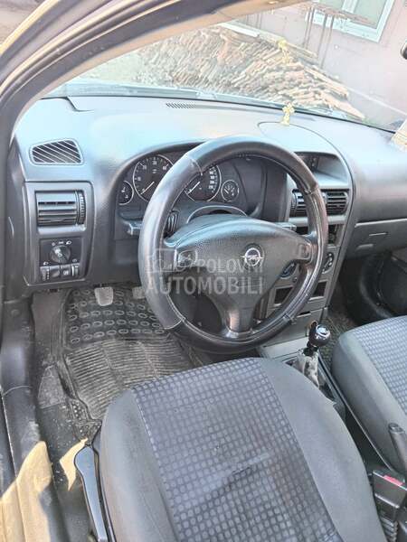 Opel Astra G 