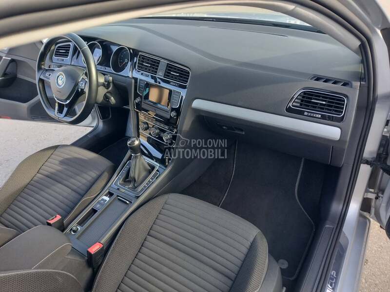 Volkswagen Golf 7 