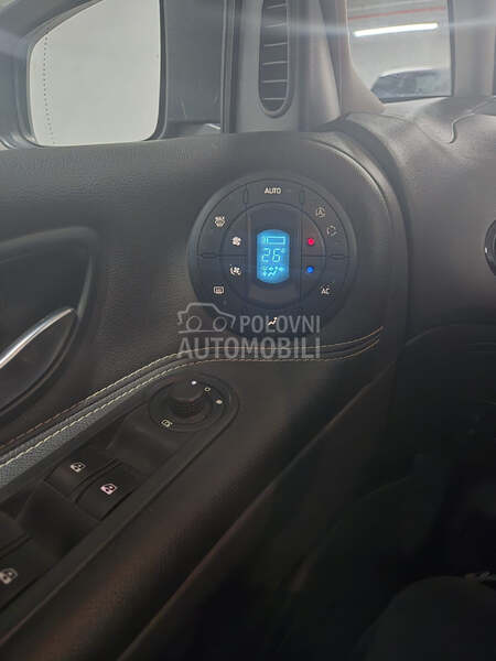 Renault Espace 2.0 dCi