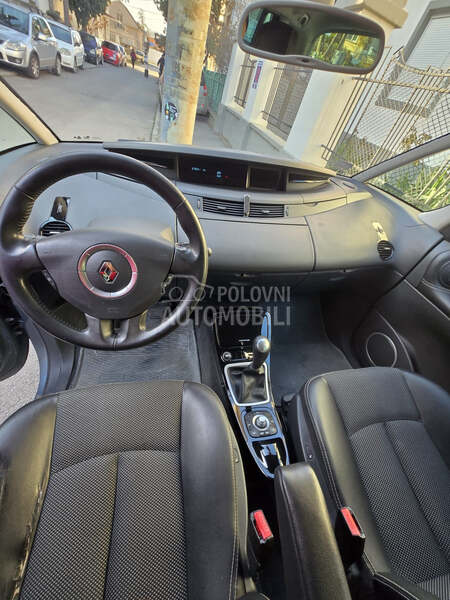 Renault Espace 2.0 dCi