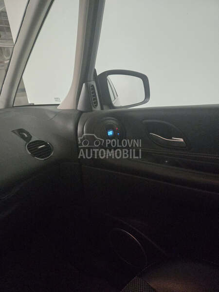 Renault Espace 2.0 dCi