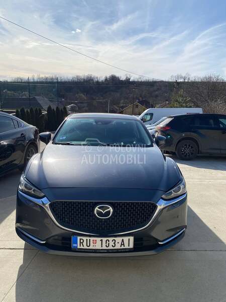 Mazda 6 