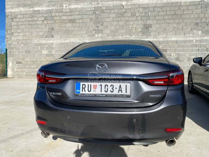 Mazda 6 
