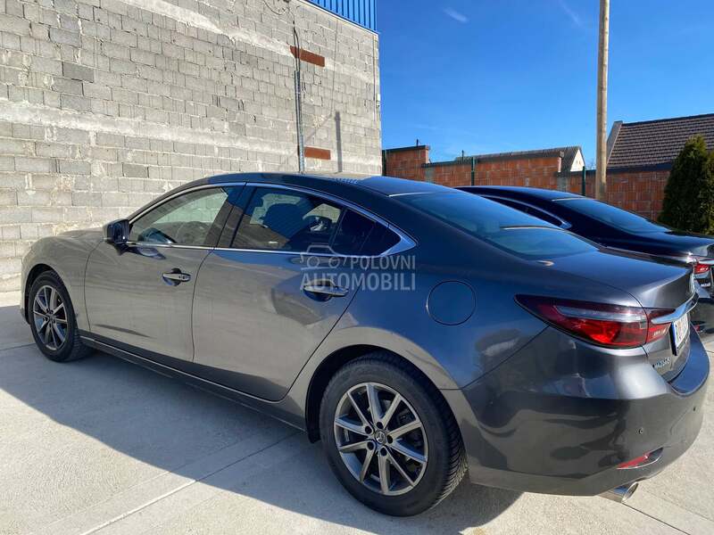 Mazda 6 