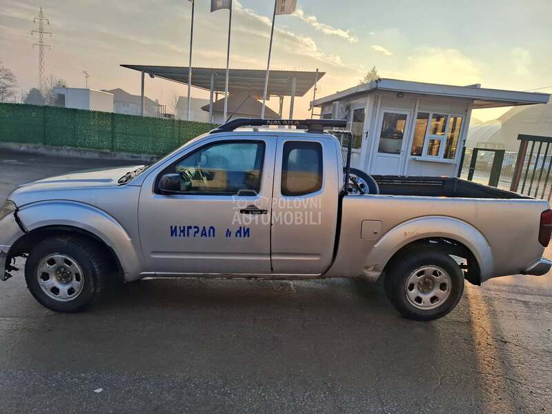 Nissan Navara 