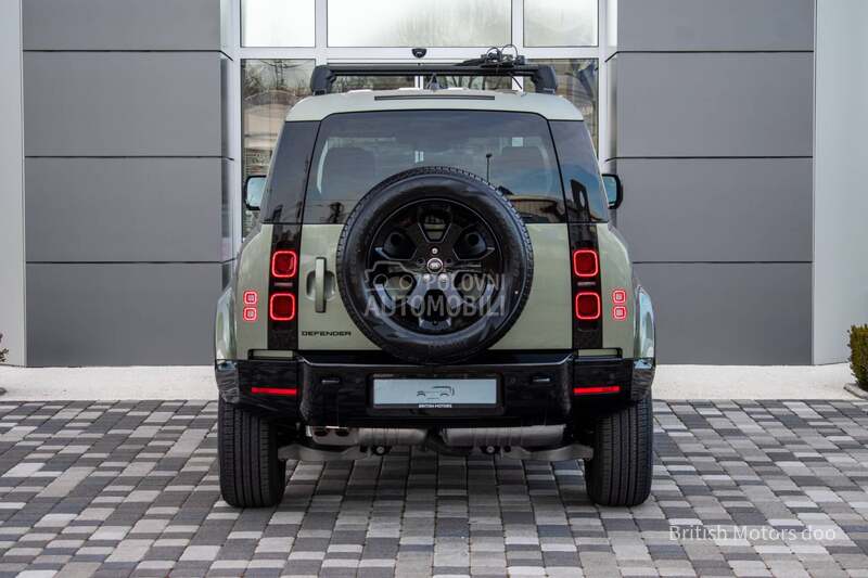 Land Rover Defender D250 SE