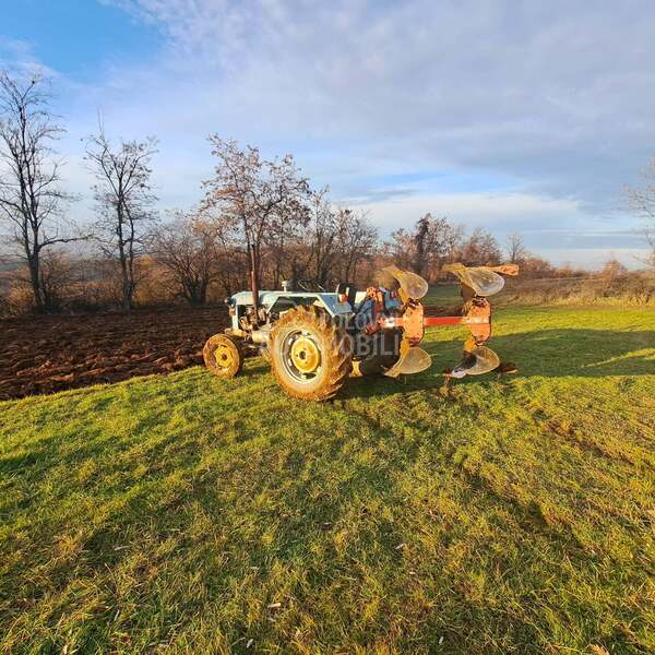 Massey Ferguson 14 coli