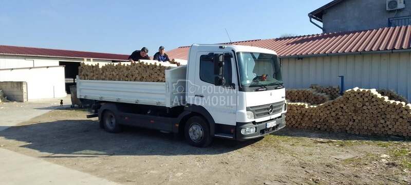 Mercedes Benz Atego 818