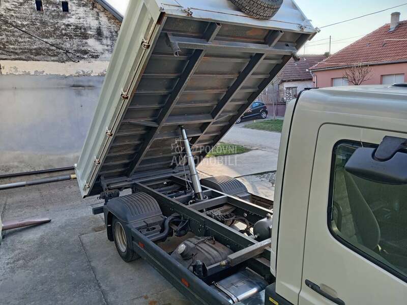 Mercedes Benz Atego 818