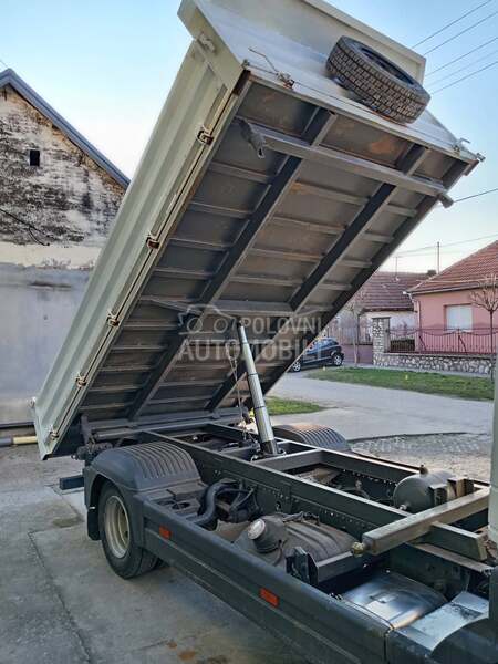 Mercedes Benz Atego 818