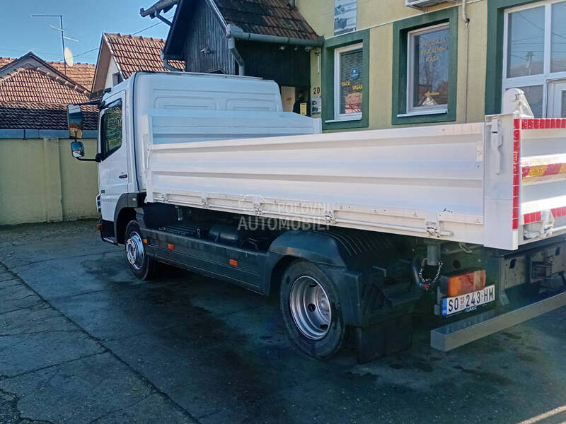 Mercedes Benz Atego 818