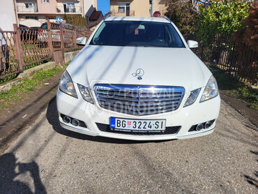 Mercedes Benz E 220 