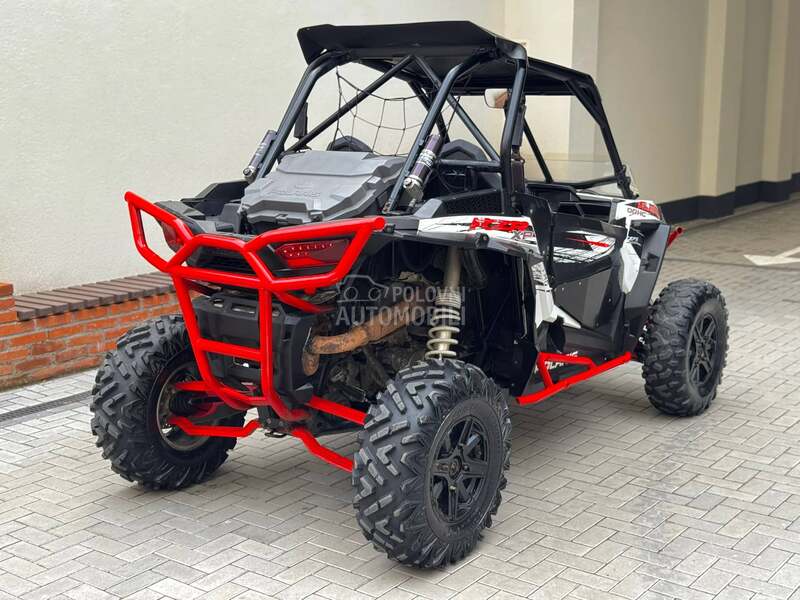 Polaris RZR 1000 XP