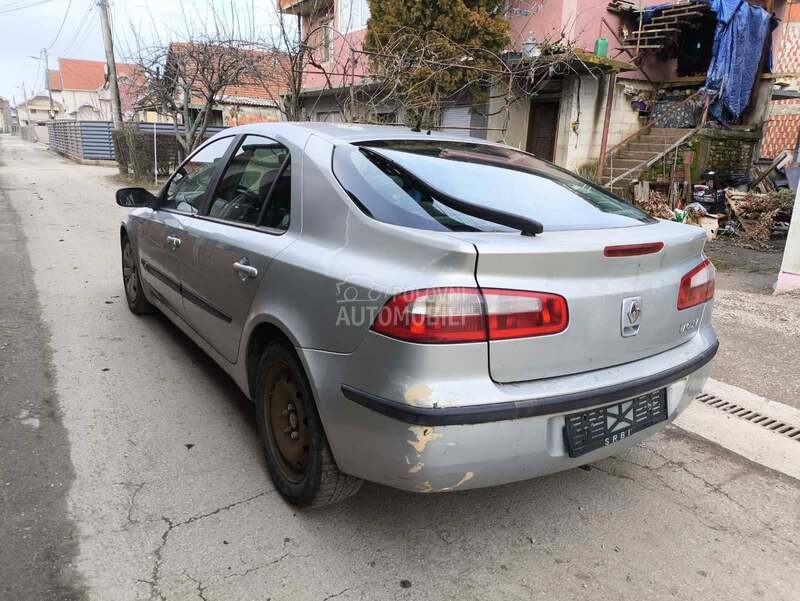 Renault Laguna 