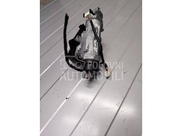 Kontakt brava za Audi A3