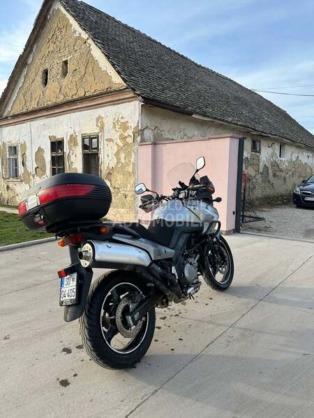Suzuki V Strom