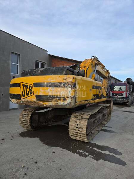 JCB 330