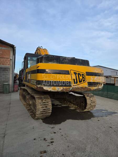 JCB 330