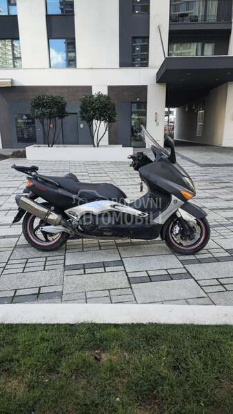Yamaha Tmax T max black edition