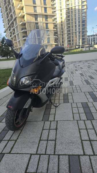 Yamaha Tmax T max black edition