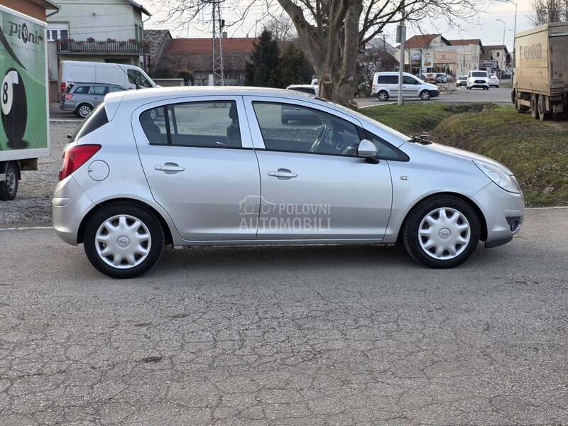 Opel Corsa D 1,2