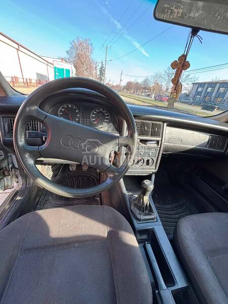 Audi 80 