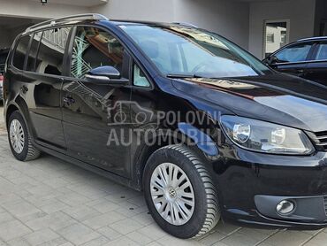 Volkswagen Touran 1.6 . 7 sedista