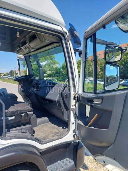 Iveco 75E18