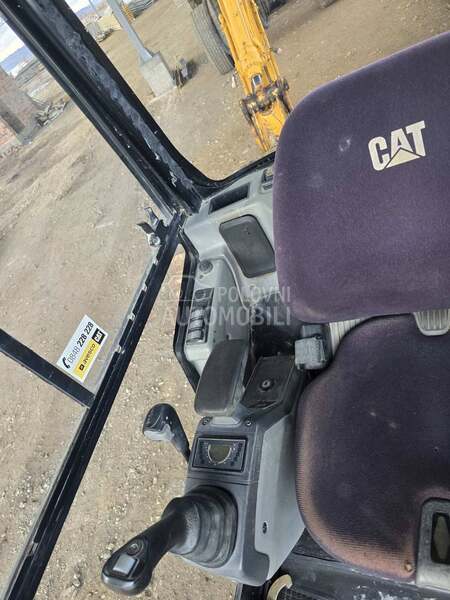 CAT 301.7D
