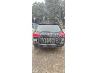 gepek vrata karavan z20r za Opel Astra J