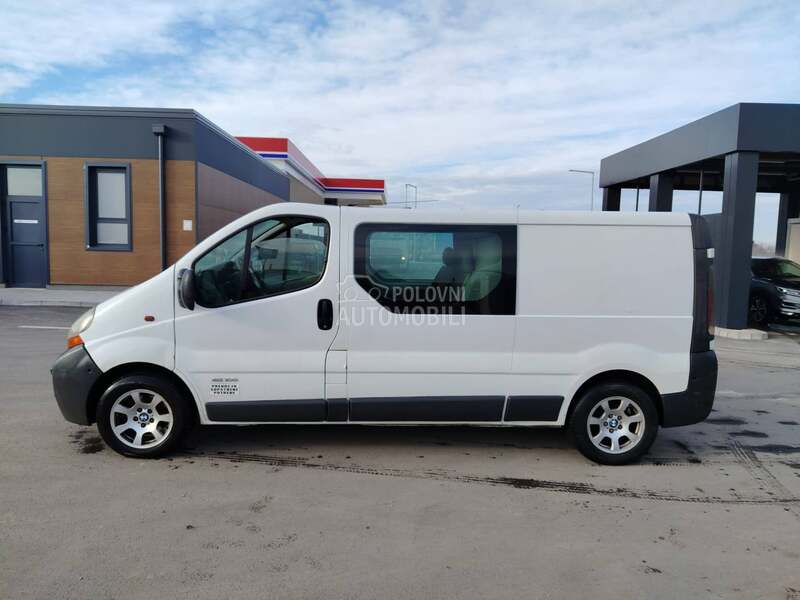 Renault Trafic 