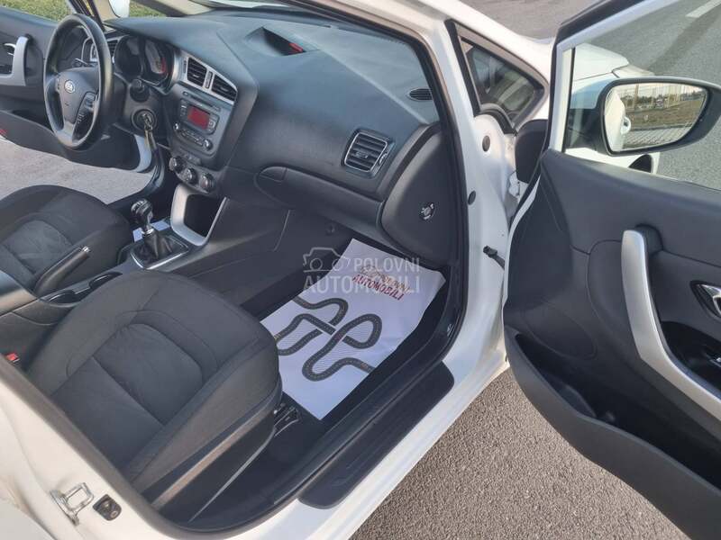 Kia cee`d crdi