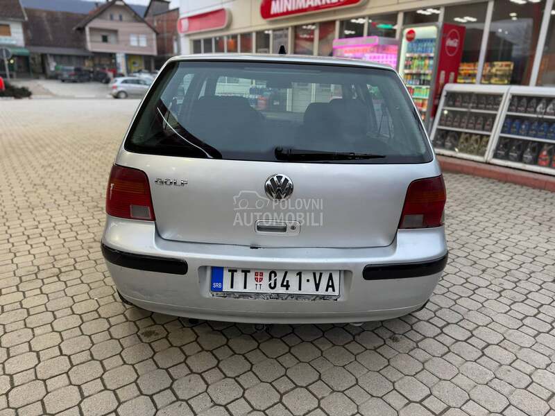 Volkswagen Golf 4 