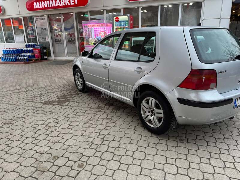 Volkswagen Golf 4 