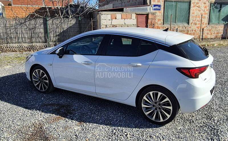 Opel Astra K Premium plus