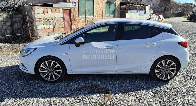 Opel Astra K Premium plus