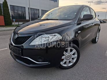 Lancia Ypsilon 1.2b 8v