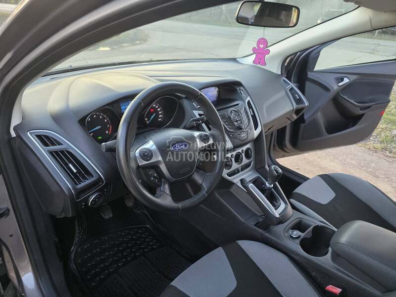 Ford Focus 1,6-SWIS.NOV