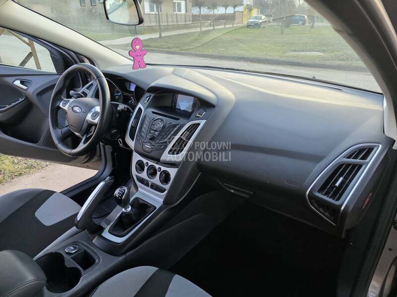 Ford Focus 1,6-SWIS.NOV