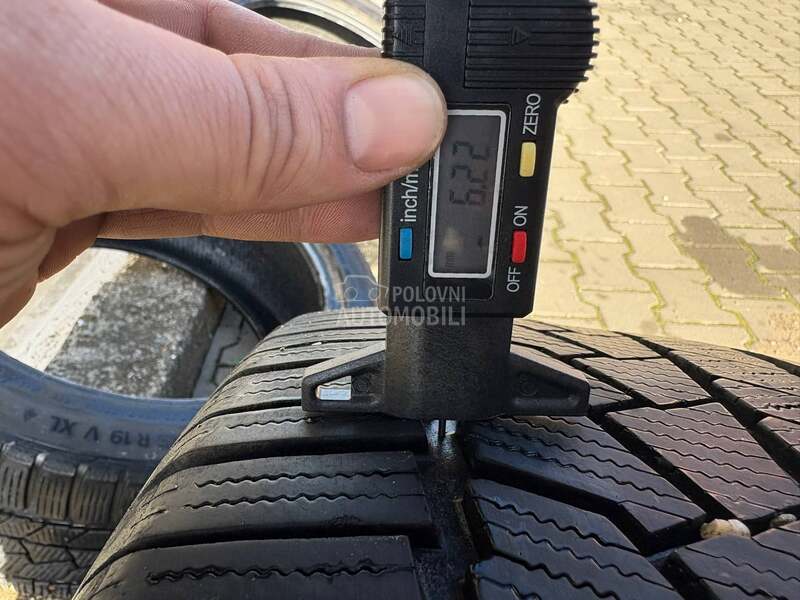 Continental 255/45 R19 Zimska