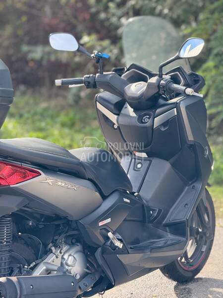 Yamaha Xmax