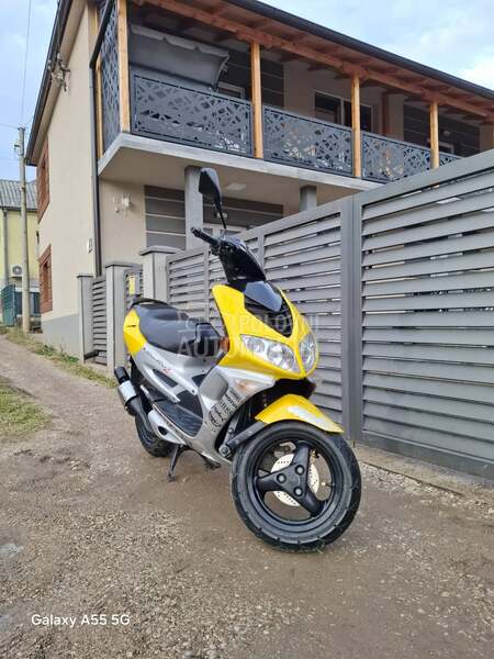 Peugeot Speedfight 2