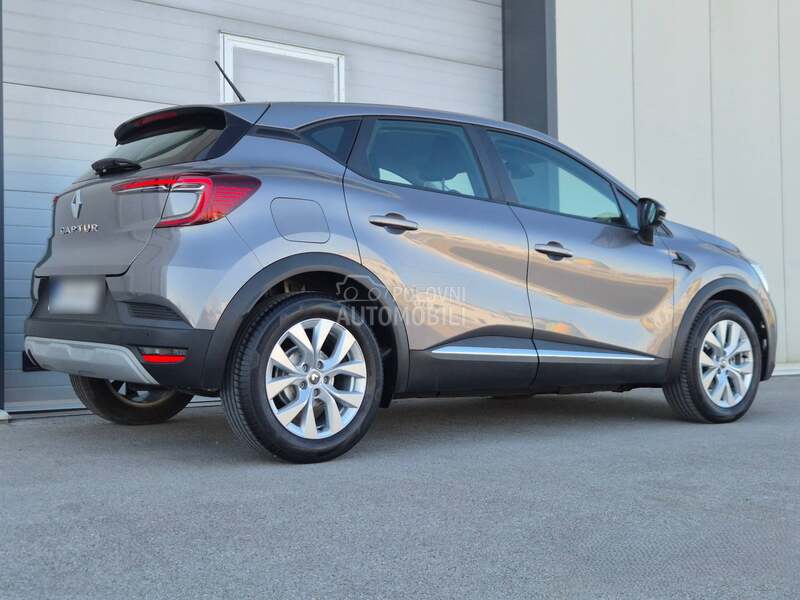 Renault Captur II DCI EDC Arval