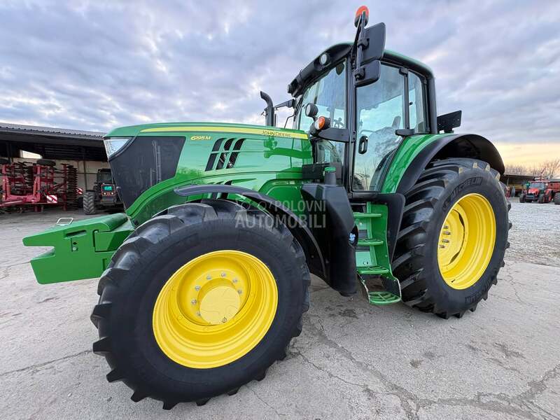 John Deere 6195M