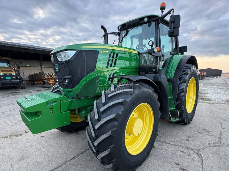 John Deere 6195M