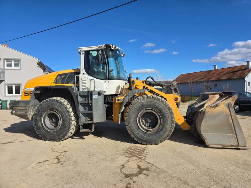 Liebherr L556
