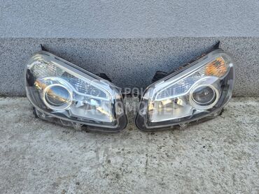 Far levi i desni za Nissan Qashqai od 2010. do 2013. god.